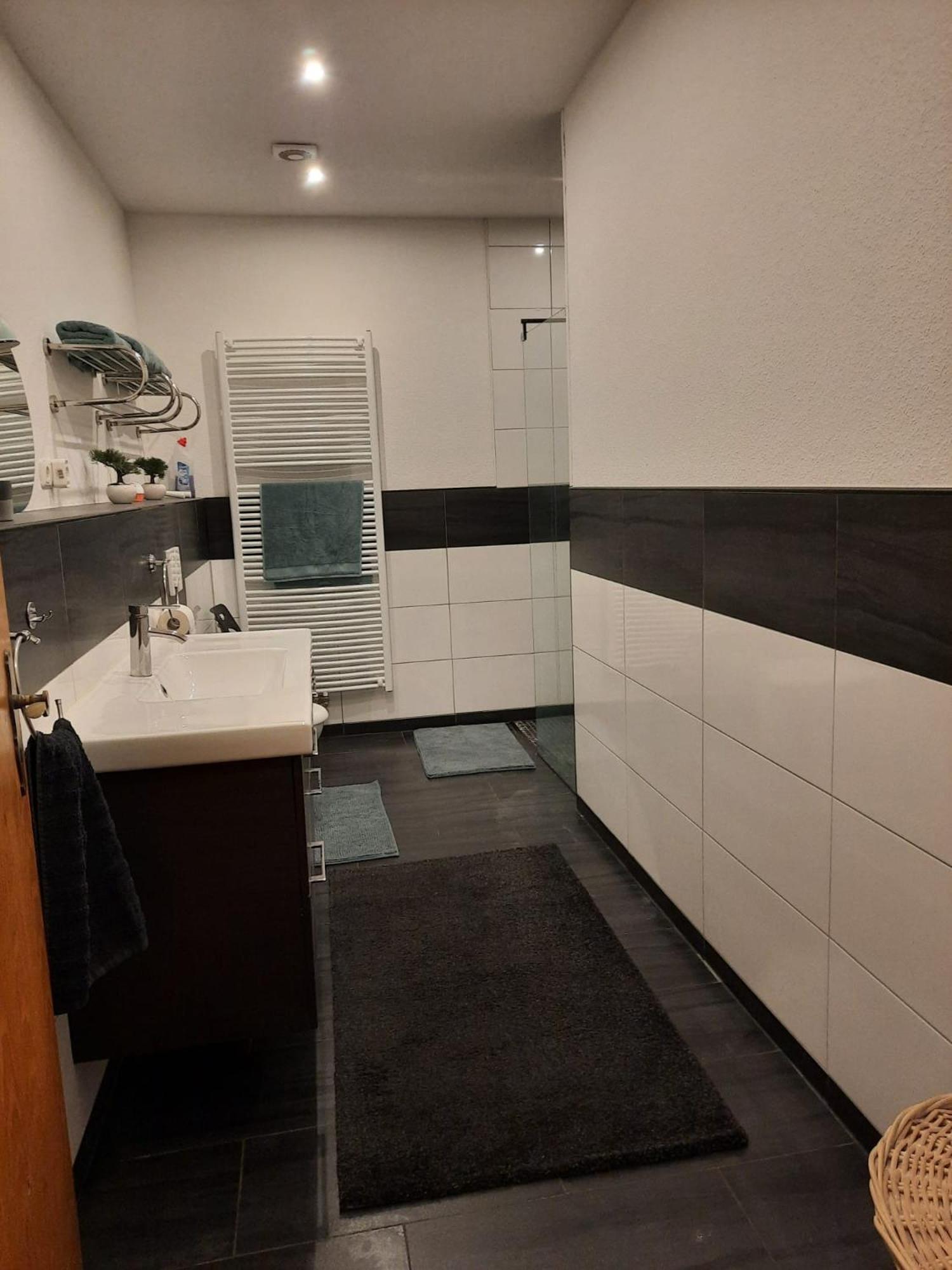 Ferienwohnung Mittelpunkt Schortens Exterior photo